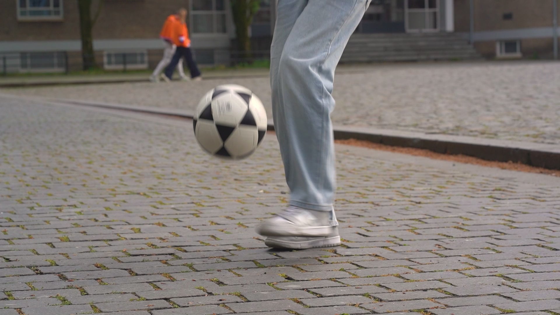 Load video: Waar wacht je op